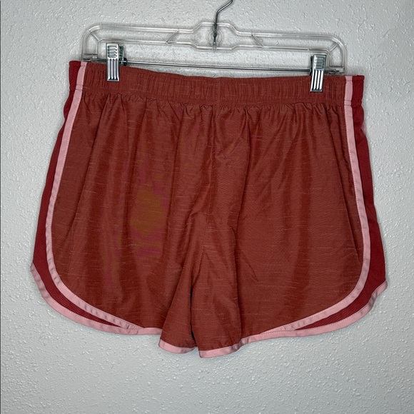 Nike Women's Dri-Fit Tempo Running Shorts XL - Picture 6 of 6